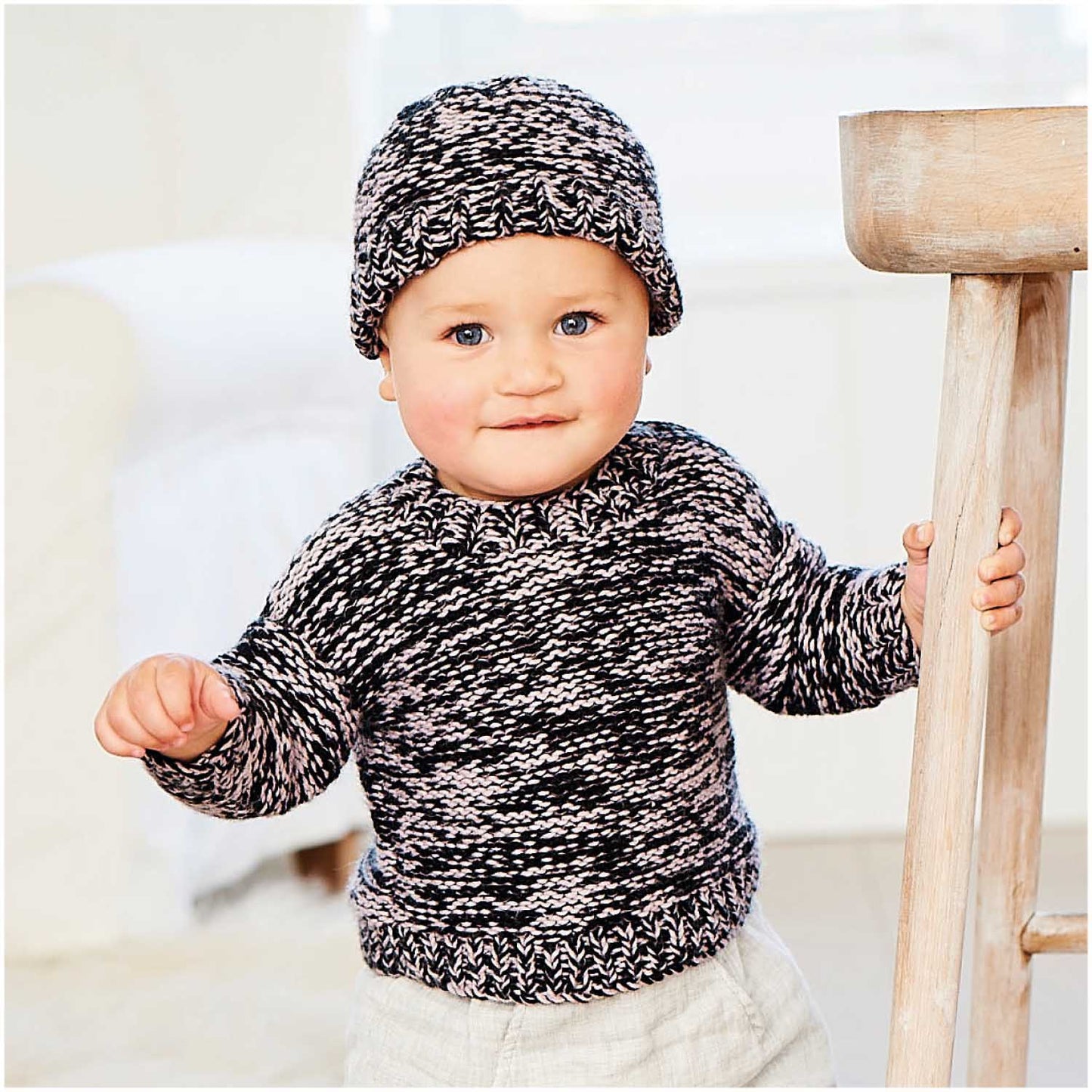 Rico Design Baby Dream dk uni - A Luxury Touch 50g 115m, schwarz (018)